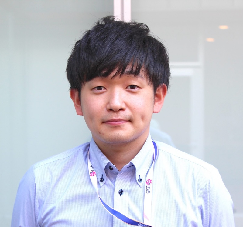 中重 雄一